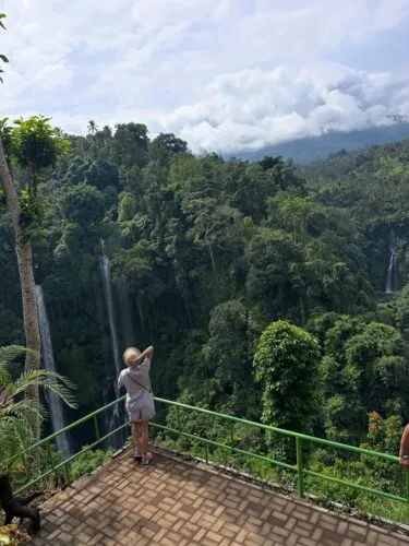 Sekumpul Waterfall Travel Guide: Getting There, Fees & Trip Planning